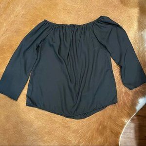 Off the Shoulder 3/4 Length Sleeve Top